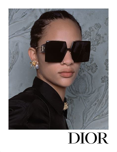 dior montaigne 28f eyeglasses women|christian Dior 30 montaigne sunglasses.